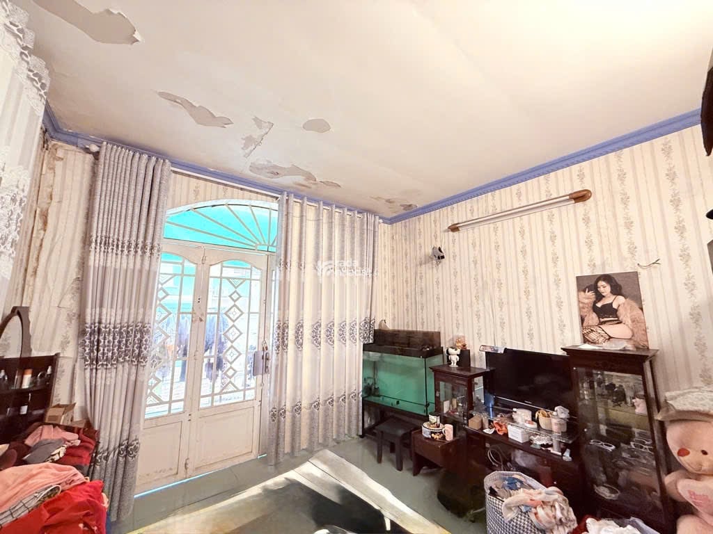 Bán gấp nhà 2 tầng Quang Trung  Gò Vấp  Ngay Vincom  5.2x12m  Giá 5.7 Tỷ