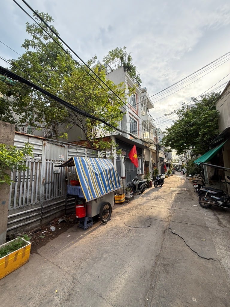 40m2 - Giá 6.2 tỷ - Ngang 5m - HXH Vườn Điều khu sầm uất, Tân Quy, Q7