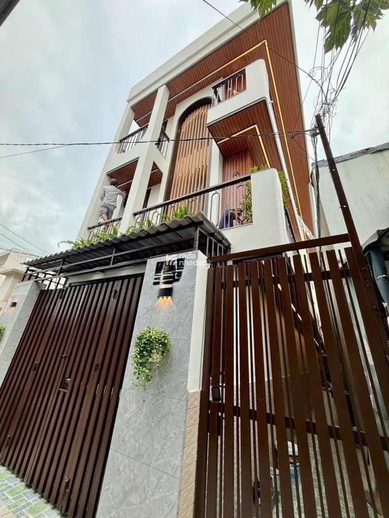 TRUNG TÂM QUẬN 7- Đường Số 17  (LÂM VĂN BỀN )-ĐẸP LUNG LINH- DT: 5*28M- 12 TỶ 5