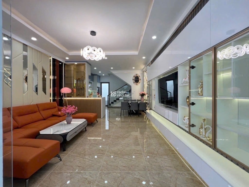 Chỉ 17.5 tỷ – Nhà 4 tầng – 4PN – xe hơi ngủ trong nhà – KDC Ngọc Thảo – TT.Quận7 [QUẬN 7]