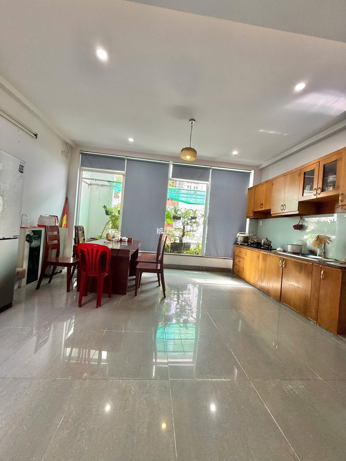 Nhà đẹp 4 lầu bán gấp, hẻm ô tô, đường Phan Huy Ích, P. 15, Tân Bình, chỉ 8,5 tỷ TL