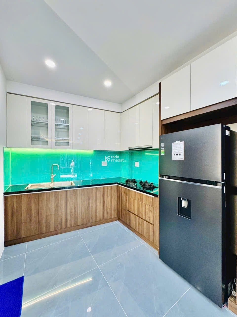 Nhà 1 trệt 2 lầu 1 sân thượng - 2 tỷ 550 - Đường Bùi Đình Tuý P12 Quận Bình Thạnh HCM