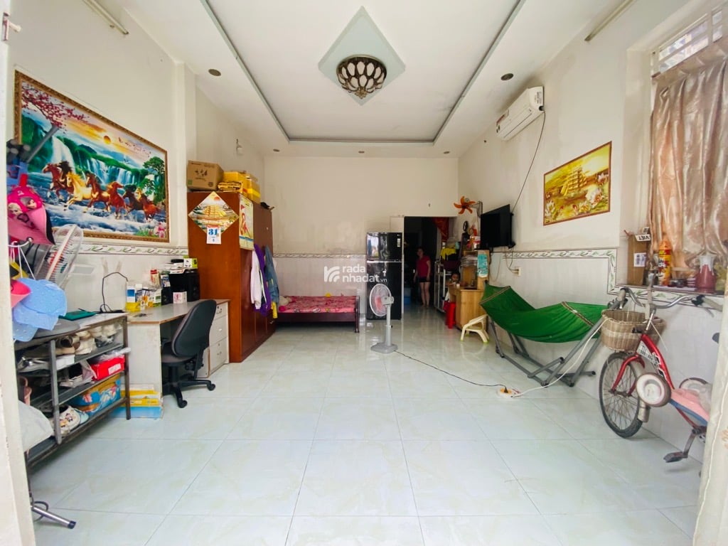 HẺM NHỰA 5m THÔNG, LÔ GÓC SÁT MẶT TIỀN QL13, DÒNG TIỀN 15tr/t, 7X22, CHỈ 9,8 TỶ.