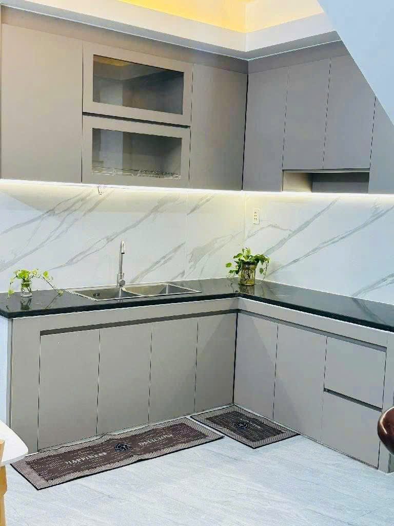 Giảm cực sâu nhà HXH Lê Văn Quới, Bình Tân, full nội thất, 44m2 nở hậu, SHR giá 2 tỷ 550 TL