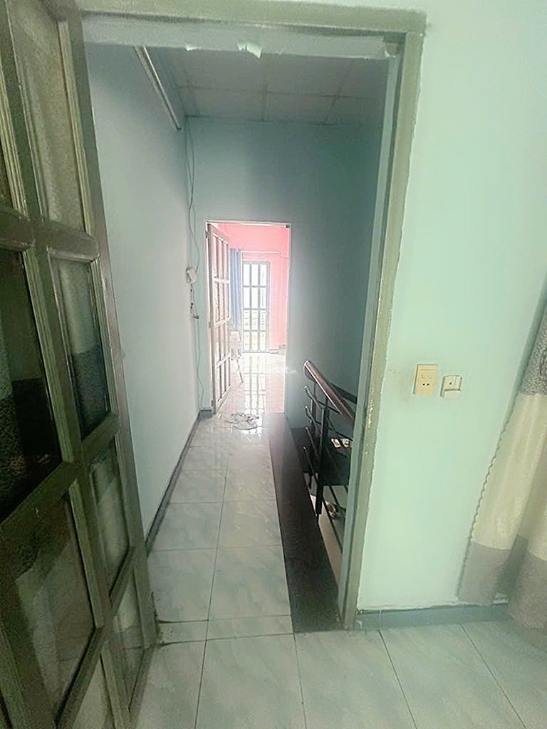 bans nha  đường lê trọng tấn bình hưng hoà