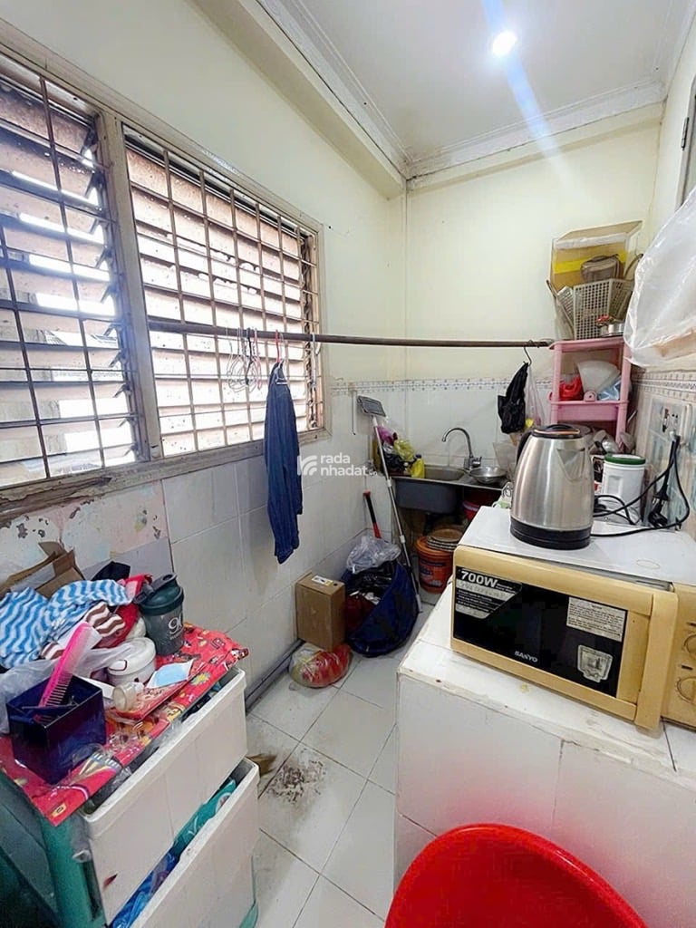 SÁT VÁCH QUẬN 1, CHUNG CƯ NGUYỄN CỬU VÂN, BÌNH THẠNH, 46M2 Ở NGAY. GIẢM 350TR CHỈ 1.8T 