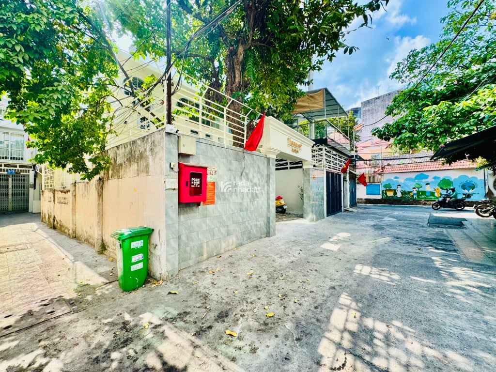 HẺM XE HƠI TRẦN CAO VÂN, PHÚ NHUẬN, 150M2 CÓ KẾT CẤU Ở NGAY. GIẢM 800TR CHỈ CÒN 29.5T TL