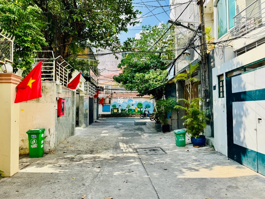 HẺM XE HƠI TRẦN CAO VÂN, PHÚ NHUẬN, 150M2 CÓ KẾT CẤU Ở NGAY. GIẢM 800TR CHỈ CÒN 29.5T TL