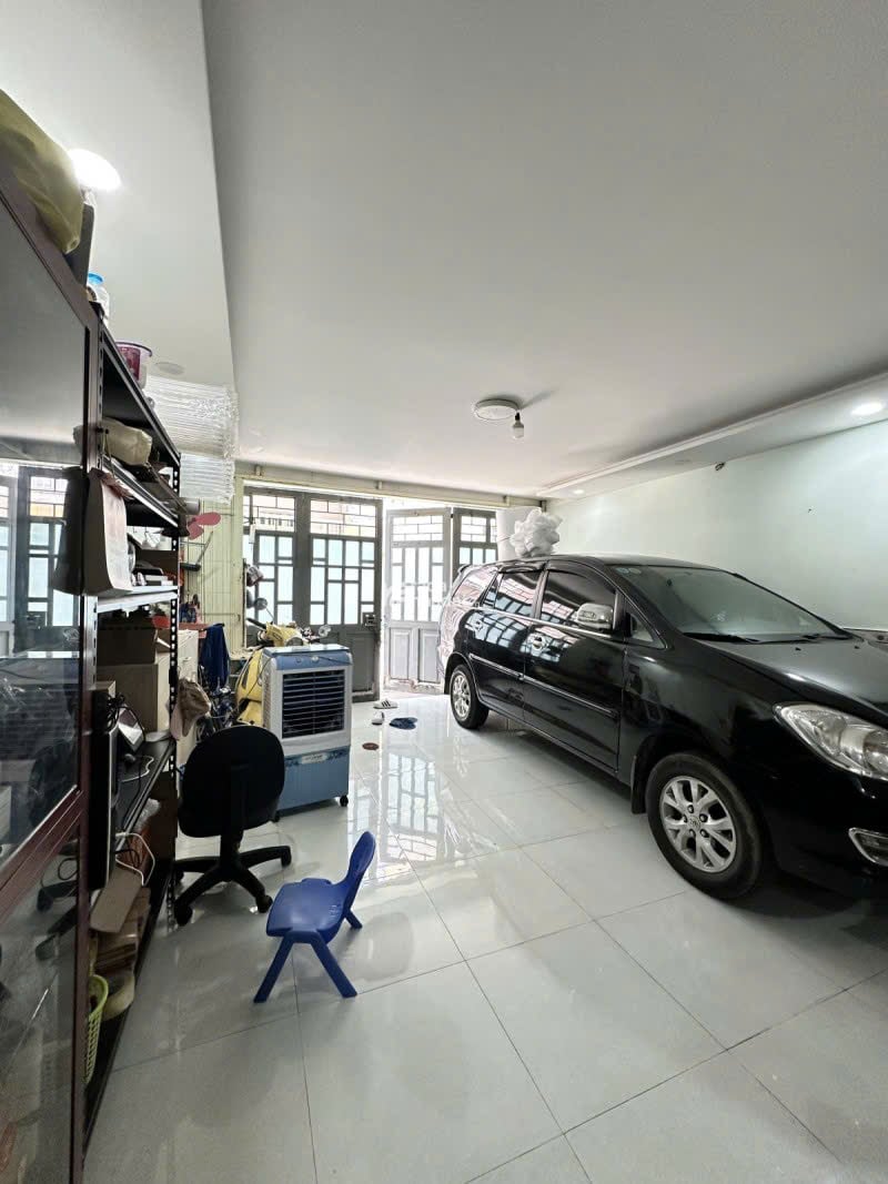 Hàng HIẾM GÒ VẤP nhà 3 tầng 75m2 HXT ngang to 5m gần mặt tiền Lê Đức Thọ chỉ 8.6 tỷ.