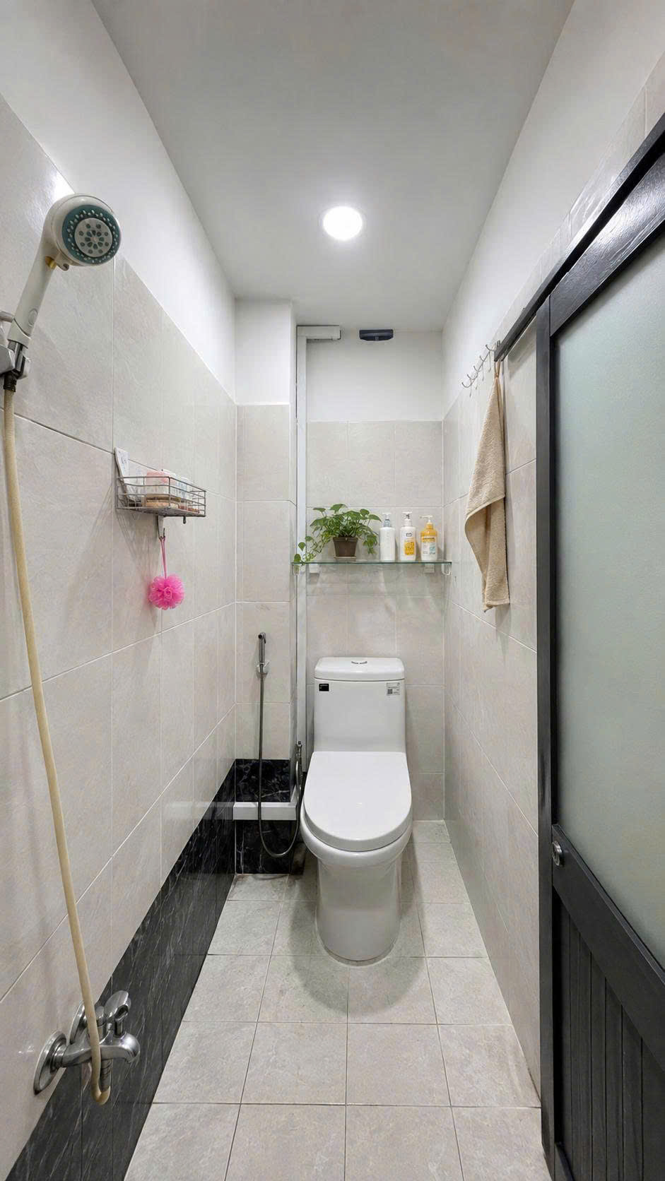 Bán chung cư Cách Mạng Tháng Tám, QUẬN TÂN BÌNH, 4.5 x 9.5m, giá 2.45 tỷ