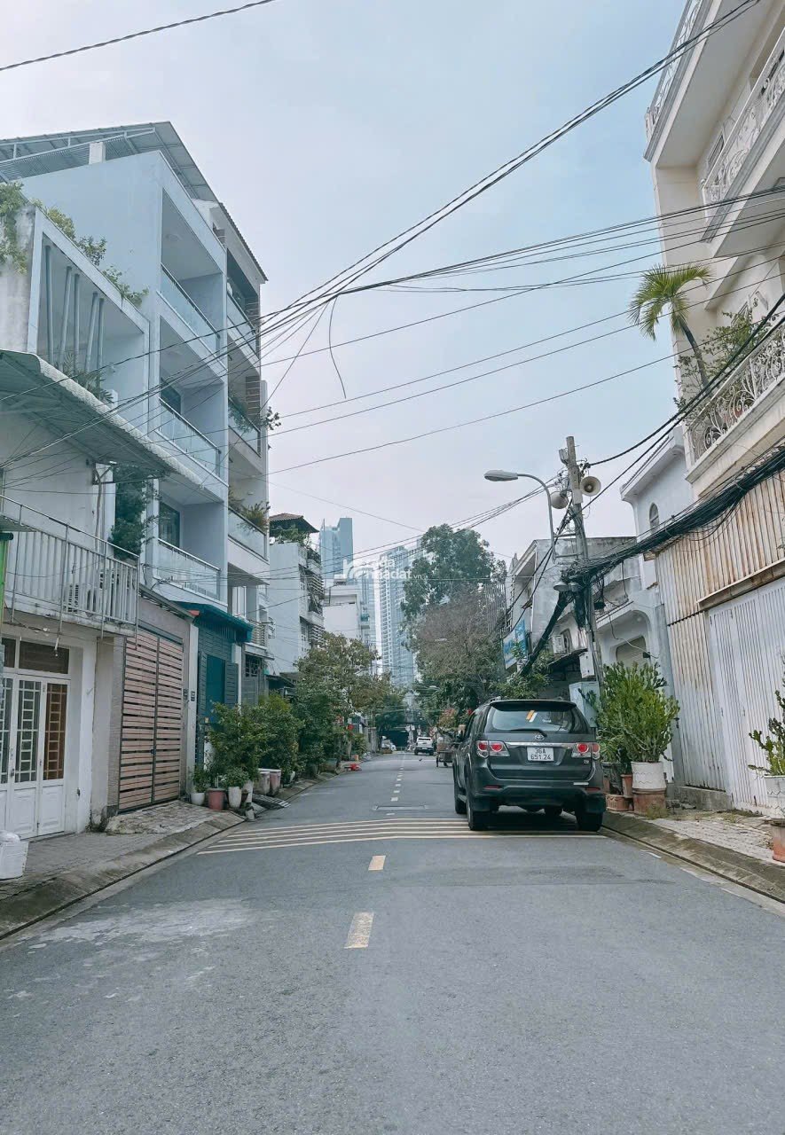 Bán nhà đường Huỳnh Thiện Lộc, Tân Phú. Giá 2.55tỷ