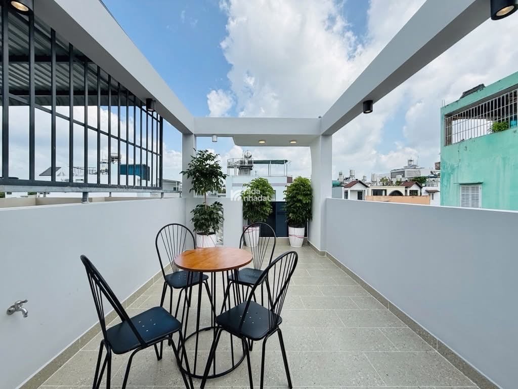 NHÀ XÂY MỚI - NGÃ 5 GÒ VẤP - QUANG TRUNG PHƯỜNG GÒ VẤP - 4 TẦNG - 50M2 - CHỈ 6.75 TỶ TL