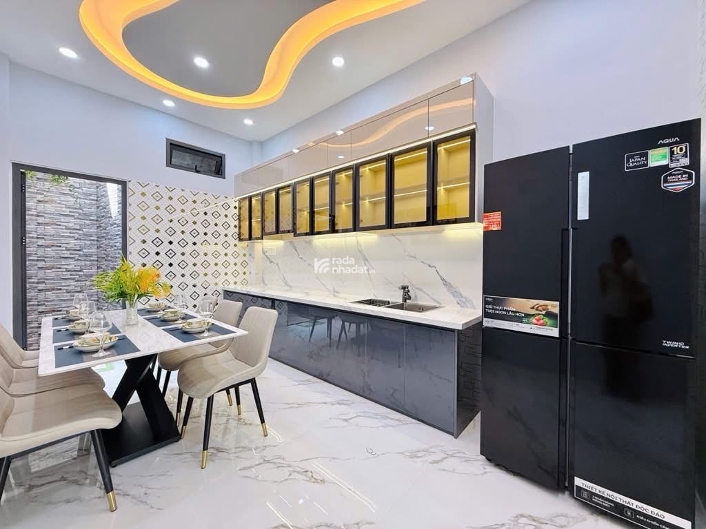 NHÀ XÂY MỚI - NGÃ 5 GÒ VẤP - QUANG TRUNG PHƯỜNG GÒ VẤP - 4 TẦNG - 50M2 - CHỈ 6.75 TỶ TL