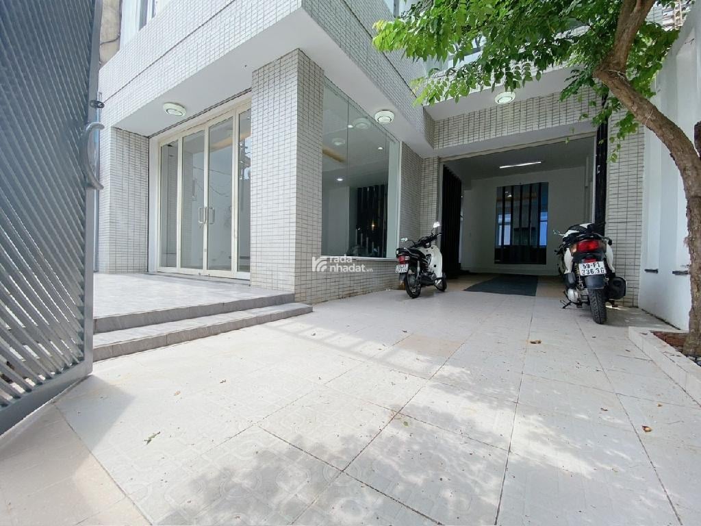 BIỆT THỰ RẠCH BÀ LỚN KDC PHONG PHÚ- BÌNH CHÁNH -(9MX20M) -16 TỶ 5 