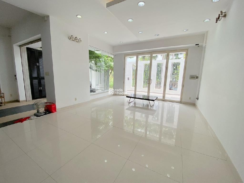 BIỆT THỰ RẠCH BÀ LỚN KDC PHONG PHÚ- BÌNH CHÁNH -(9MX20M) -16 TỶ 5 