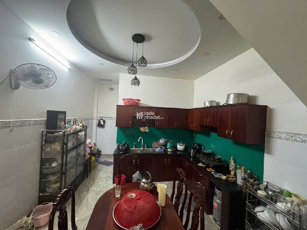 Nhà Gần Trường ĐH Marketing - 3 Tầng, Hẻm Xe Hơi, Quận 9. Giá Chỉ 6 Tỷ
