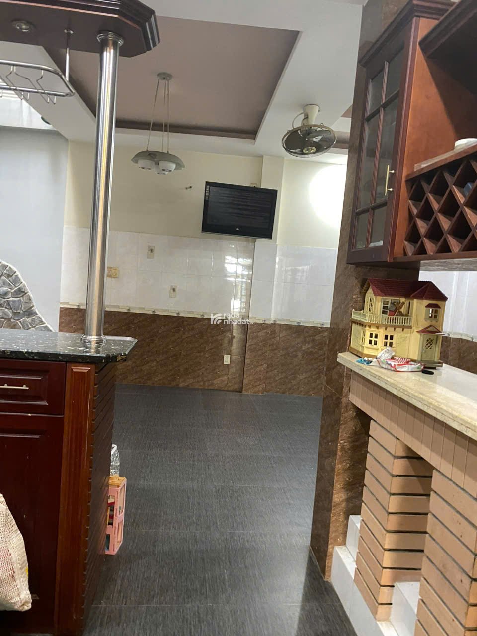 HOT: BÁN BIỆT THỰ HXH 107/ PHẠM VĂN HAI, P3, TÂN BÌNH ( 4,7 x 23.5m) NỞ HẬU 6M2