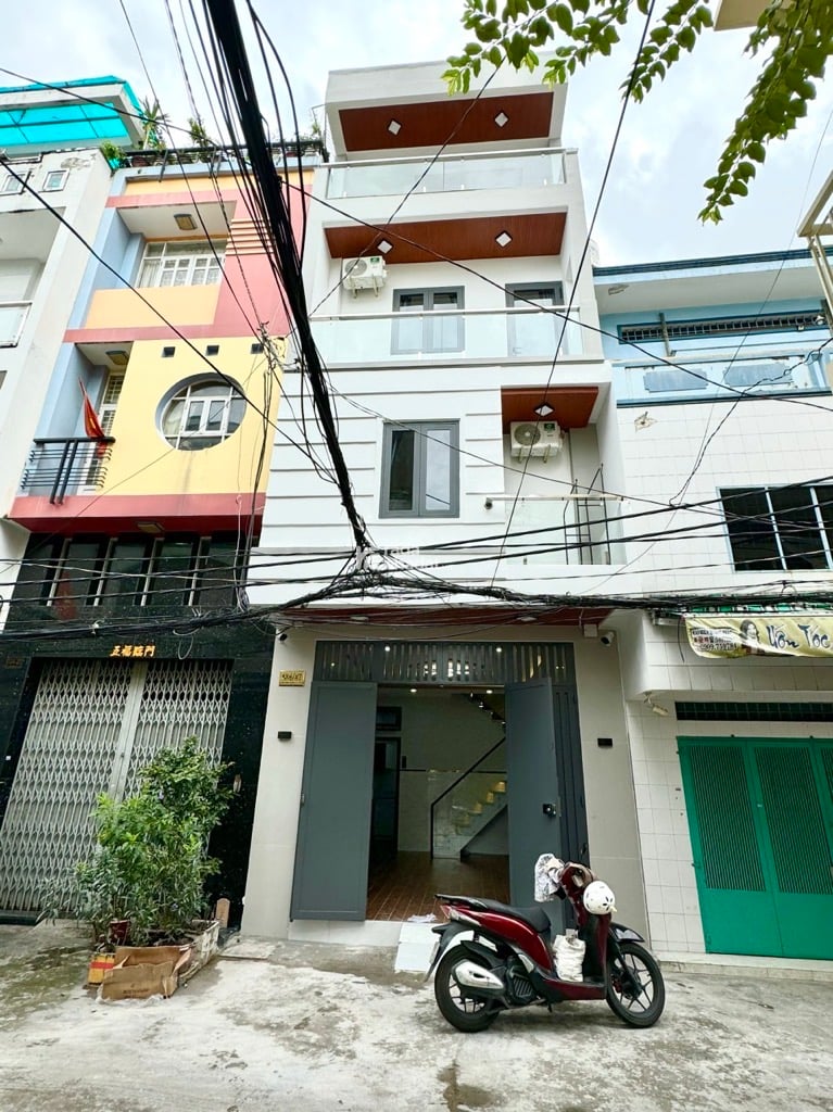 CĂN HỘ DỊCH VỤ CAO CẤP, DÒNG TIỀN ỔN HÀNG THÁNG 37TR/THÁNG, HẺM XE HƠI, HẺM THÔNG THOÁNG, SẠCH SẼ