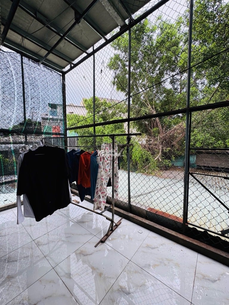  CĂN HỘ DỊCH VỤ DÒNG TIỀN 30 TRIỆU/tháng ( 88m2 , 3 tầng ) ĐẦU ĐƯỜNG SỐ 7 TÊN LỬA BÌNH TÂN .