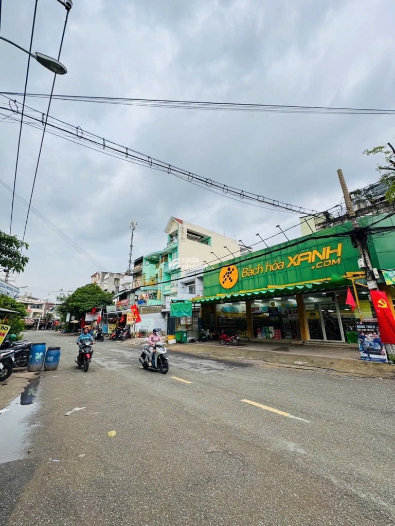  CĂN HỘ DỊCH VỤ DÒNG TIỀN 30 TRIỆU/tháng ( 88m2 , 3 tầng ) ĐẦU ĐƯỜNG SỐ 7 TÊN LỬA BÌNH TÂN .