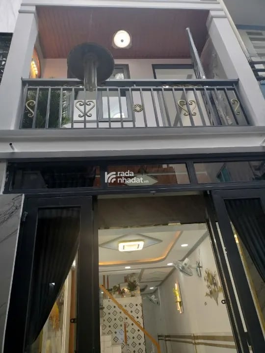  NHÀ ĐẸP 2 TẦNG ,MUA VÀO Ở NGAY , 30M2, 3TỶ6, SỔ HỒNG CÓ SẴN