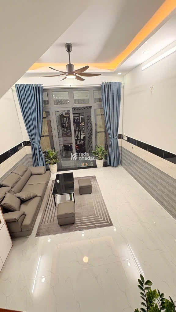 Nhà Phố 4 Tầng Xe Hơi Chạy Tới Cửa Đẹp Lung Linh Vào Ở Ngay Thới An 32 Quận 12