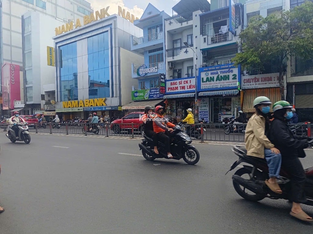 NHÀ 3 TẦNG HXH 157 DƯƠNG BÁ TRẠC, P.1, QUẬN 8, CÁCH QUẬN 1 500M, 62M2