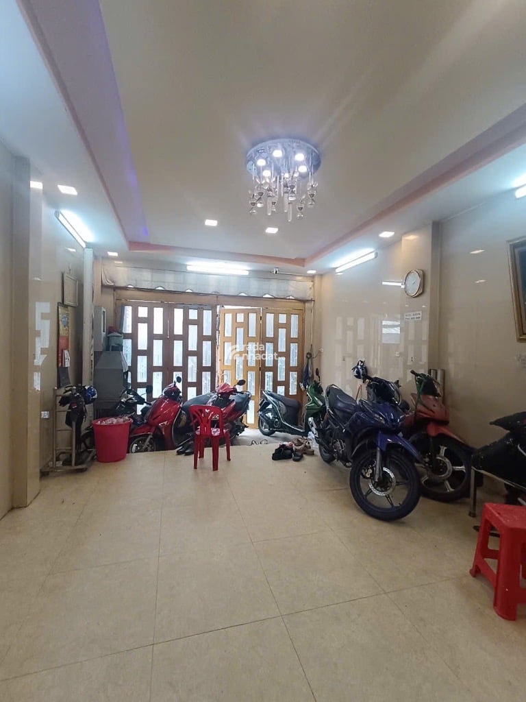 NHÀ 3 TẦNG HXH 157 DƯƠNG BÁ TRẠC, P.1, QUẬN 8, CÁCH QUẬN 1 500M, 62M2