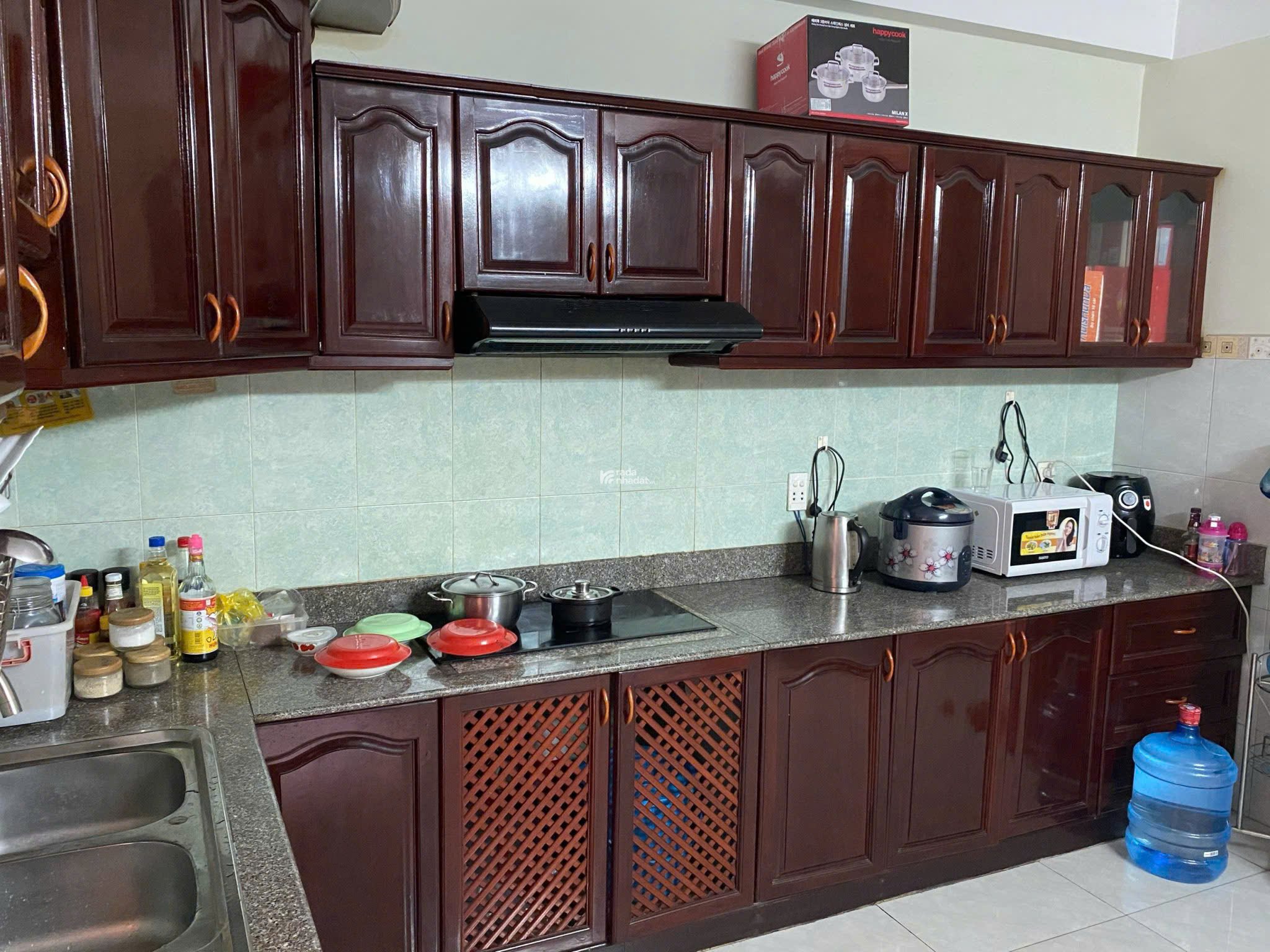 Bán nhà mặt tiền quận Tân Phú-Giá 10.5 Tỷ TL