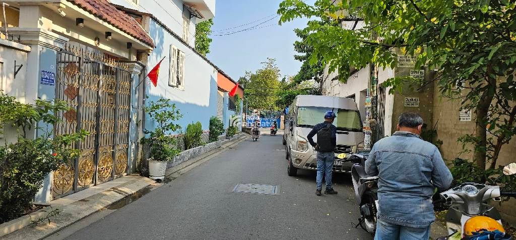 BÁN ĐẤT HẺM XE HƠI 8M  HƯƠNG LỘ 2