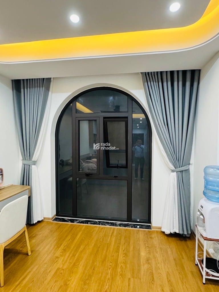 SIÊU PHẨM PHỐ NGỌC LÂM - 6 TẦNG THANG MÁY - Ô TÔ 7 CHỖ VÀO NHÀ - VIEW MIPEC