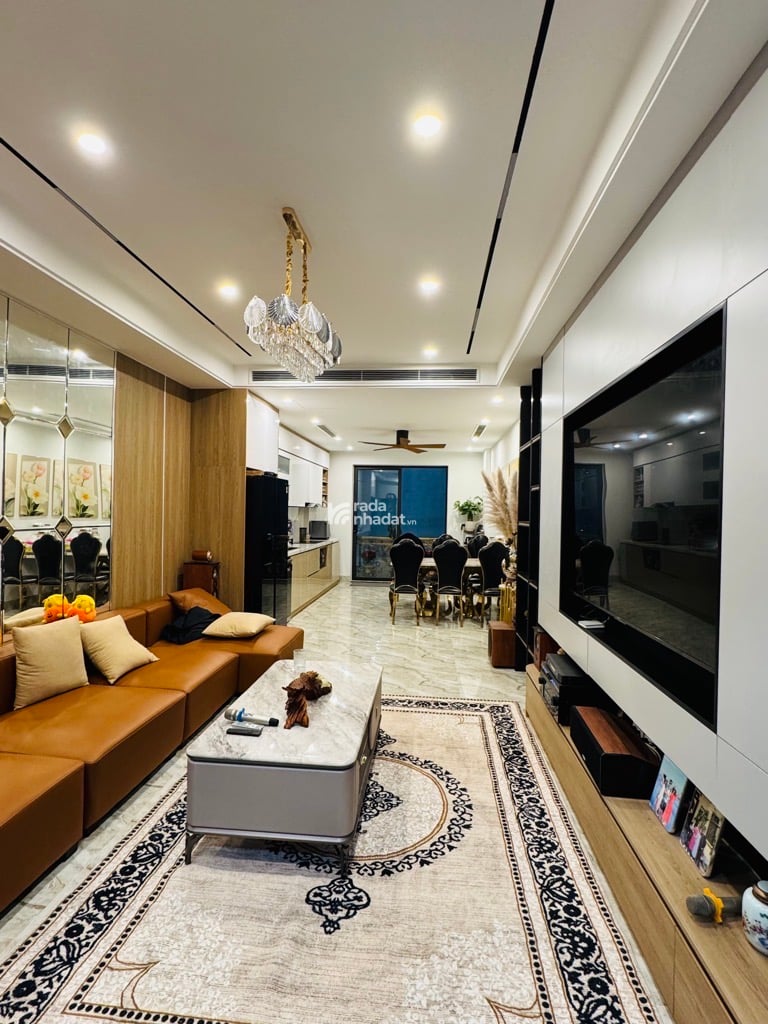 SIÊU PHẨM PHỐ NGỌC LÂM - 6 TẦNG THANG MÁY - Ô TÔ 7 CHỖ VÀO NHÀ - VIEW MIPEC