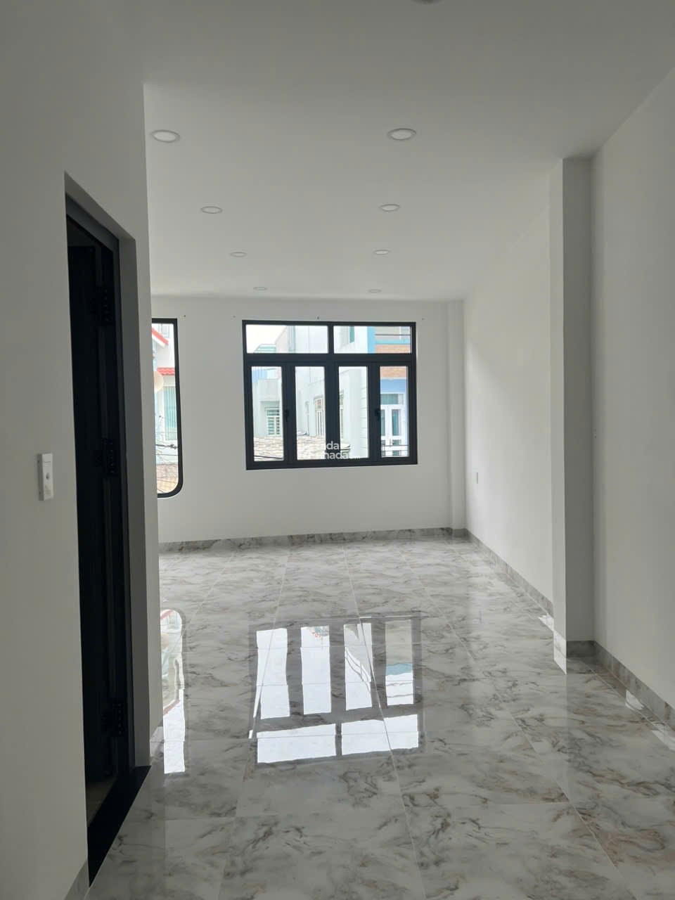 Cho thuê nhà Nguyên căn Lê Văn Việt Thủ Đức