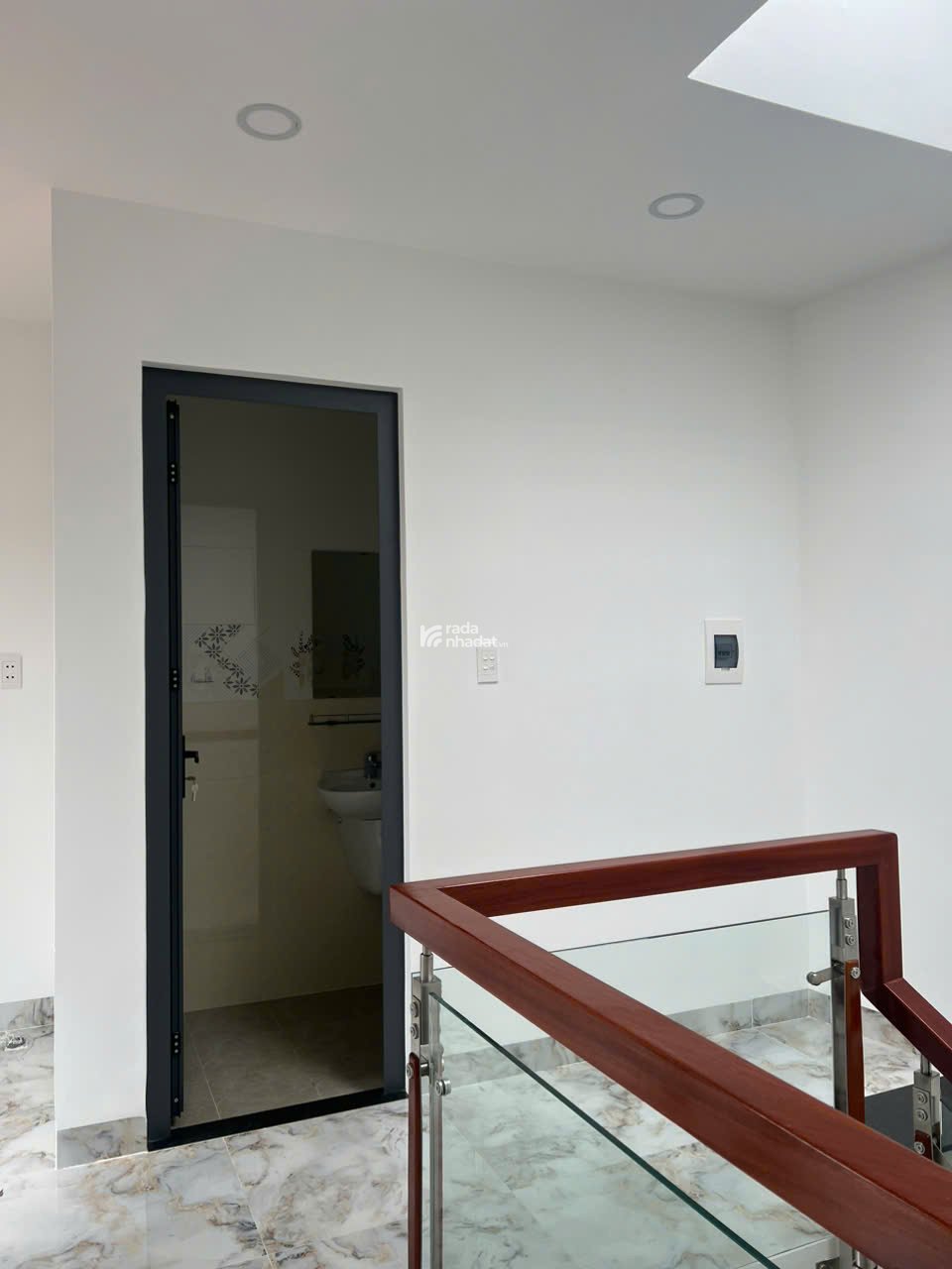 Cho thuê nhà Nguyên căn Lê Văn Việt Thủ Đức