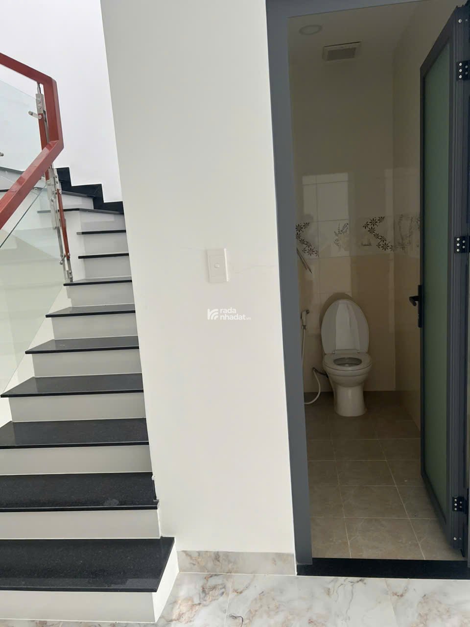 Cho thuê nhà Nguyên căn Lê Văn Việt Thủ Đức