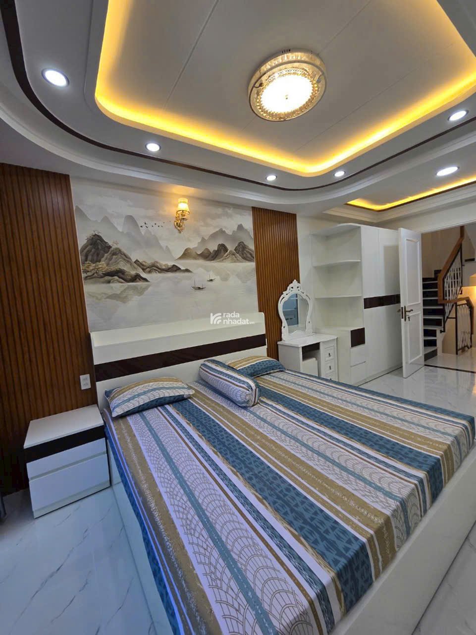 4TẦNG BTCT MỚI KENG, FULL NỘI THẤT CAO CẤP - TRUNG TÂM PHÚ NHUẬN - NHỈNH 6 TỶ