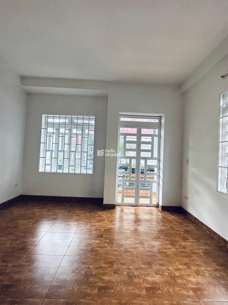 CĂN GÓC 2 MT - HẺM 8M CÓ VỈA HÈ - PHẠM VĂN CHIÊU-P.14- GÒ VẤP- DT: 4.8*20M- 11 TỶ 1