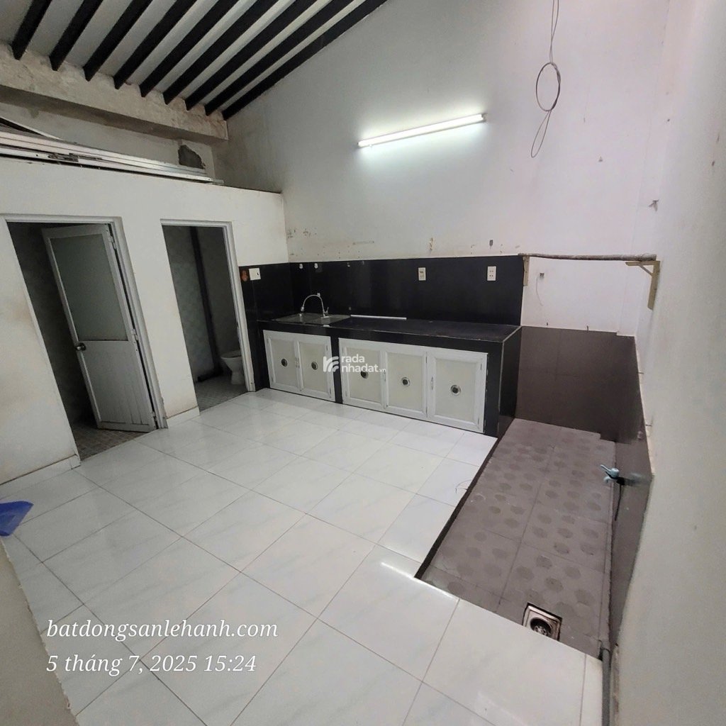 HẺM XE HƠI CHẾ LAN VIÊN, TÂN PHÚ, 75M2 NGANG CHUẨN 4M. GIẢM 550TR CHỈ 8.99T TL TỐT