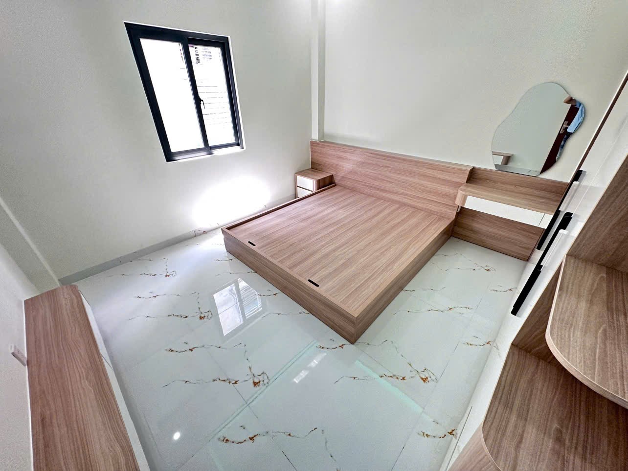 Nhà xây mới 100% HXH 4 tầng Hương Lộ 3, Bình Hưng Hòa, Bình Tân