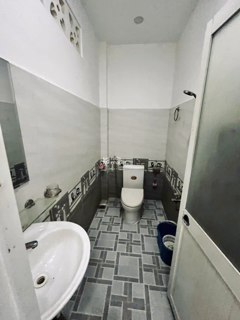 NƠ TRANG LONG, NHÀ 82M2 (4x20.5), 3 TẦNG BTCT, HẺM XE HƠI, 9.5 TỶ