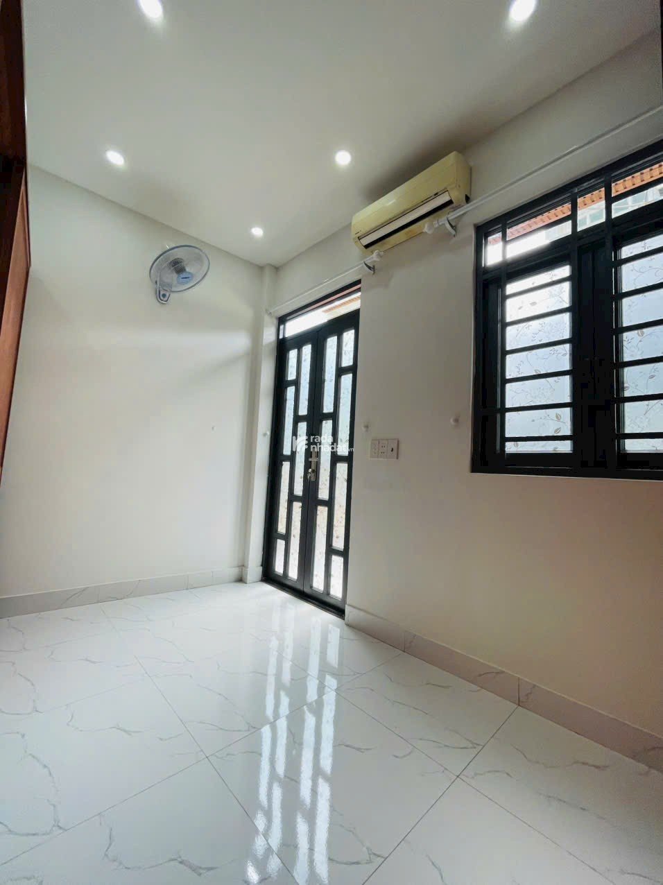 NHÀ PHỐ GÒ VẤP, HẺM XE HƠI 2/ GIÁ NHỈNH 2 TỶ, DT 20M2, 1 TRỆT 1 LẦU, 2PN 2WC, PHẠM VĂN CHIÊU