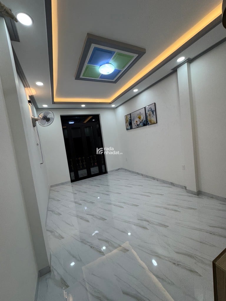 BÁN NHÀ DÒNG TIỀN 20 TRIỆU/THÁNG  4 TẦNG HẺM 8M KẾ KHU TÊN LỬA AEON MALL CHỈ 5.2 TỶ BÌNH TÂN
