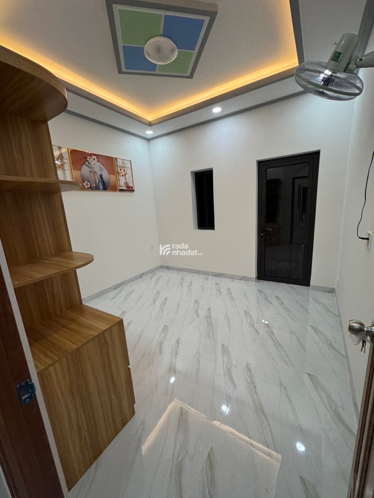 BÁN NHÀ DÒNG TIỀN 20 TRIỆU/THÁNG  4 TẦNG HẺM 8M KẾ KHU TÊN LỬA AEON MALL CHỈ 5.2 TỶ BÌNH TÂN