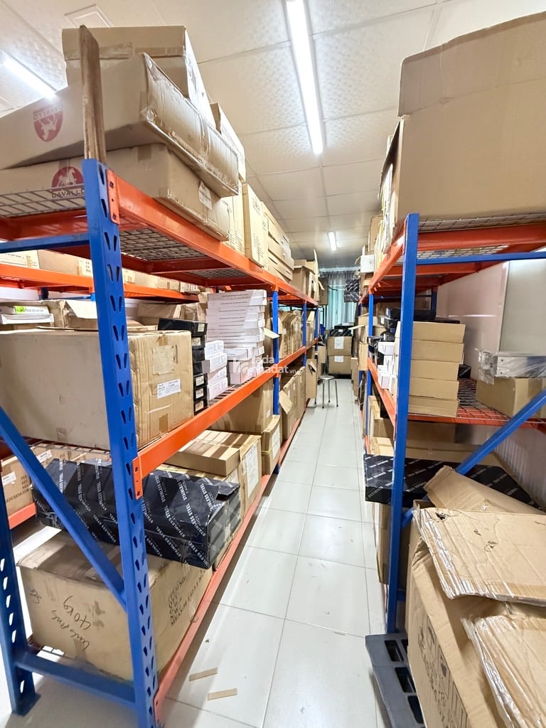 KHU ĐẤT THÁNH -P.6- TÂN BÌNH- HẼM Ô TÔ THÔNG -DT: 4*25M- 13 TỶ TL.