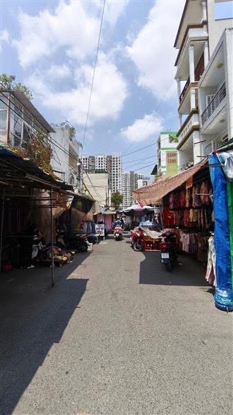 HIẾM NGAY CHỢ CÂY KEO SẦM UẤT, NGANG 5M DÀI 18M,Chu Thiên- P. Hi
