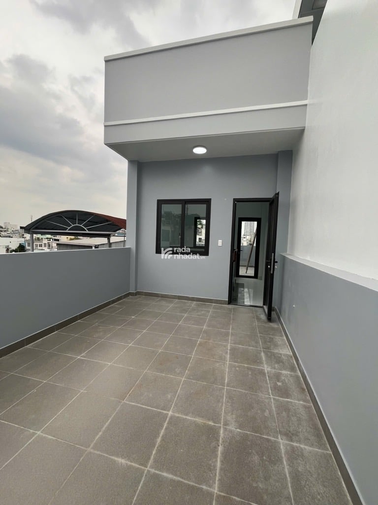 HẺM NHƯ MẶT TIỀN LẠC LONG QUÂN - 5 TẦNG - GIÁ CHỈ NHỈNH 10 TỶ