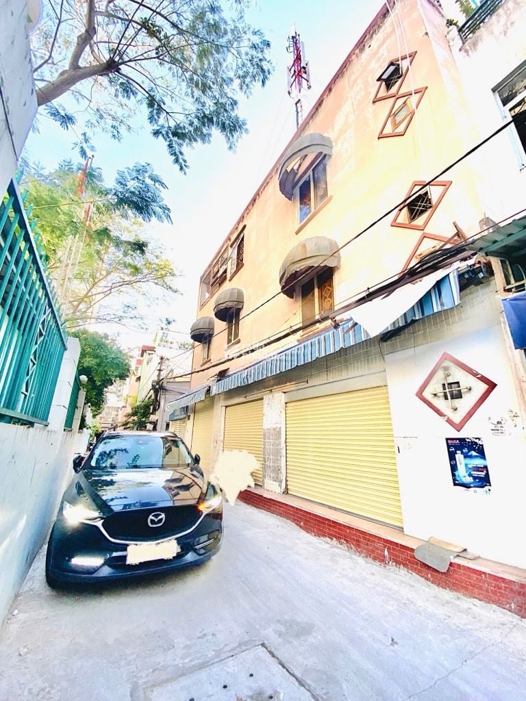 HẺM XE HƠI GIÁ RẺ, NGÔ TẤT TỐ, BÌNH THẠNH, 40M2 Ở NGAY. GIẢM 650TR CHỈ 11.95T