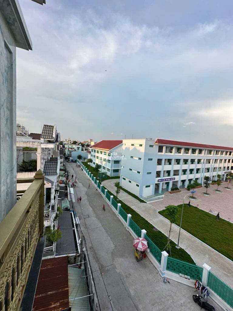 KHU TÊN LỬA -TỈNH LỘ 10 -BÌNH TRỊ ĐÔNG B- BÌNH TÂN ( 68M2 , 4 TẦNG ) -CHỈ 7.4 TỶ 