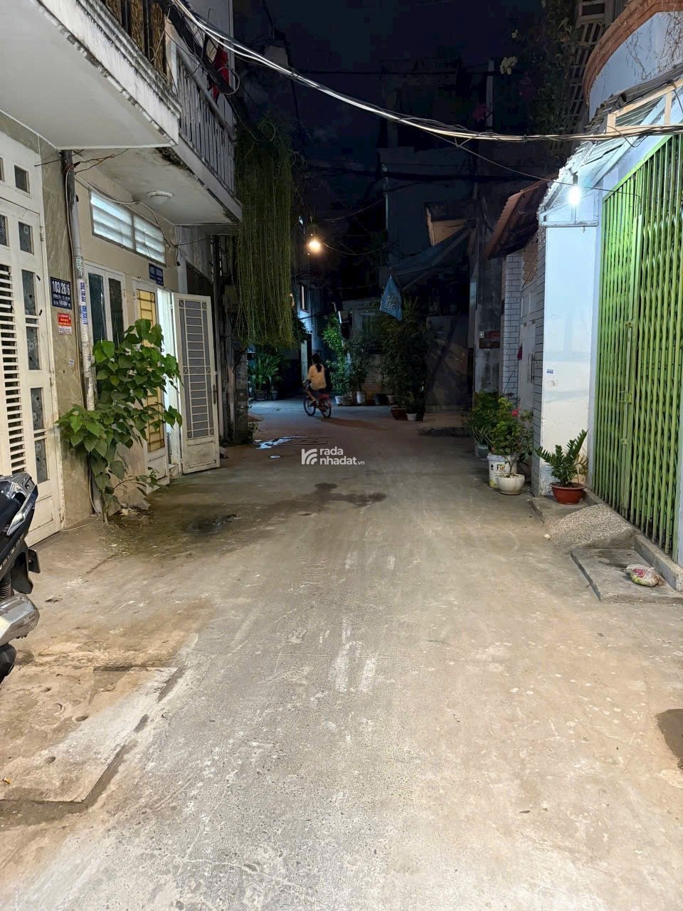BÁN NHÀ P. HẠNH THÔNG (P.3 CŨ) GẦN SÂN BAY FULL NỘI THẤT CHỈ 4.69 TỶ