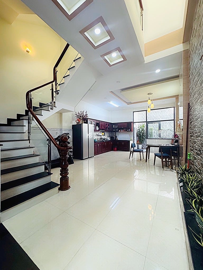 Bán nhà đường LK 4-5 bình hưng hoà B